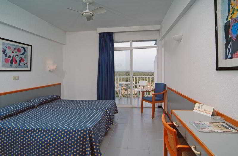 Complejo Calas De Mallorca Hotel Exterior photo